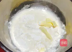 Illustration of making homemade egg tart crust again 2