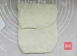 Illustration of how to make bean paste twist cake 11