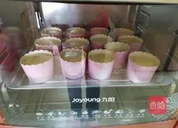 Illustration of how to make cup chiffon cake 19