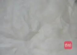 Illustration of how to make cocoa-flavored chiffon cake 9