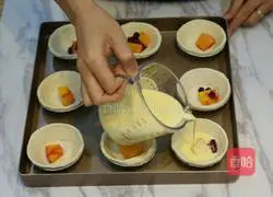 Illustration of how to make fruit tarts 5