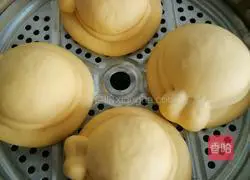 Illustration of how to make pumpkin buns 14