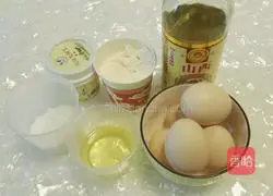 Illustration of how to make chiffon cake 1