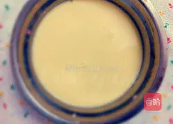 Illustration of how to make cream-free egg tarts 6