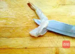 Illustration of how to make shrimp egg tarts 4