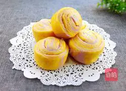 Illustration of how to make pumpkin and purple potato double-color rolls 18