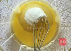 Illustration of how to make walnut cake 3