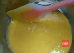 Illustration of how to make six-inch chiffon cake 1