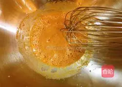 Illustration of how to make raw coconut latte chiffon cake 2