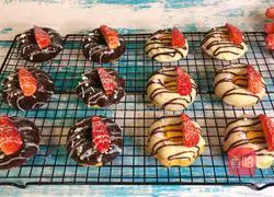 Strawberry Donut Recipe Illustration 17