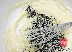 Illustration of how to make peanut walnut and sesame biscuits 3