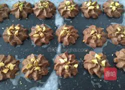 Cocoa Illustration of how to make nut cookies 11