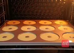 Chocolate Donut Cake Recipe Illustration 10