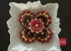 Illustration of how to make flower butter cookies 10