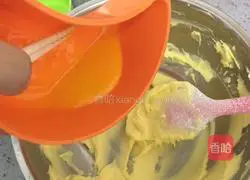 Illustration of how to make red grape cookies 4