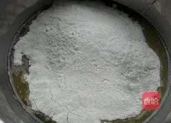 Illustration of how to make walnut cake 2