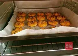 Illustration of how to make peanut cake 15