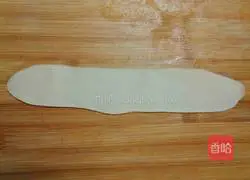 Thousand-layer Crispy Bean Paste Roll Recipe Illustration 11