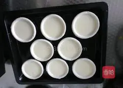 Illustration of how to make egg tarts 8
