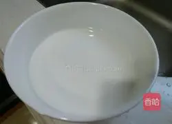 Illustration of how to make Portuguese egg tarts 3