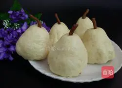 Illustration of how to make pear bean paste buns 11