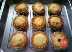 Illustration of how to bake egg tarts 7
