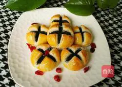 Illustration of how to make bean paste open cake 18