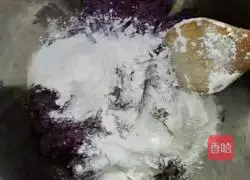 Illustration of how to make purple sweet potato sesame balls 2