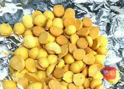 Simple egg yolk biscuits recipe 5