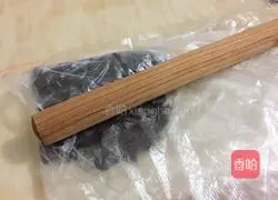 Illustration of how to make wooden bran cups 2