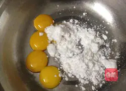 Cranberry chiffon cupcakes Cake recipe illustration 1