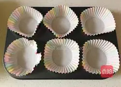 Illustration of how to make split egg sponge cake 15