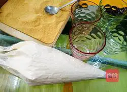 Illustration of how to make wooden chaff cups 7