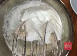 Chiffon Cake (6-inch) Recipe Illustration 10