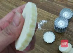 How to make puff pastry egg tarts Illustration 5