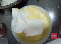 Chiffon Cake Recipe Illustration 10