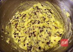 Illustration of how to make cranberry cookies (one success) 4