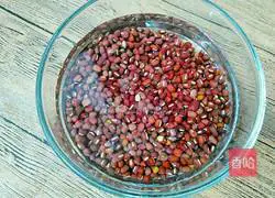 Illustration of how to make handmade red bean paste 2