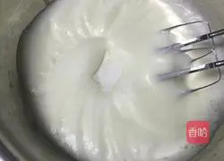 Pumpkin Chiffon Cake Recipe Illustration 13