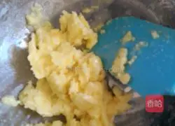 Illustration of how to make mushroom biscuits 1