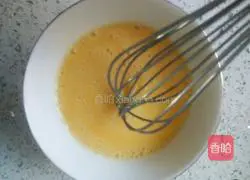 Illustration of how to make honey bean egg tart 6