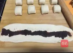 Illustration of how to make bean paste steamed buns 7