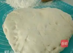 Illustration of how to make bean paste buns 6