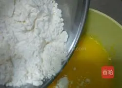 Illustration of how to make cupcakes 3