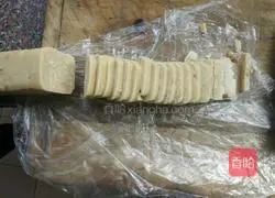 Illustration of how to make peanut biscuits 9