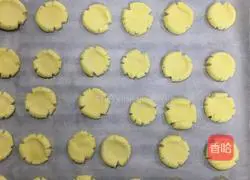 Illustration of how to make Margarita cookies 10