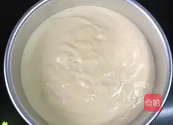 Illustration of how to make chiffon cake 11