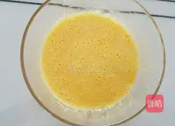 Illustration of how to make eight-inch chiffon cake 12