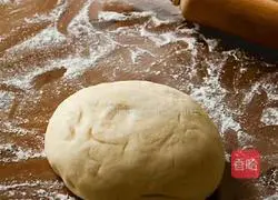 Illustration of how to make starburst biscuits 2