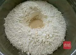 Illustration of how to make bean paste buns 2